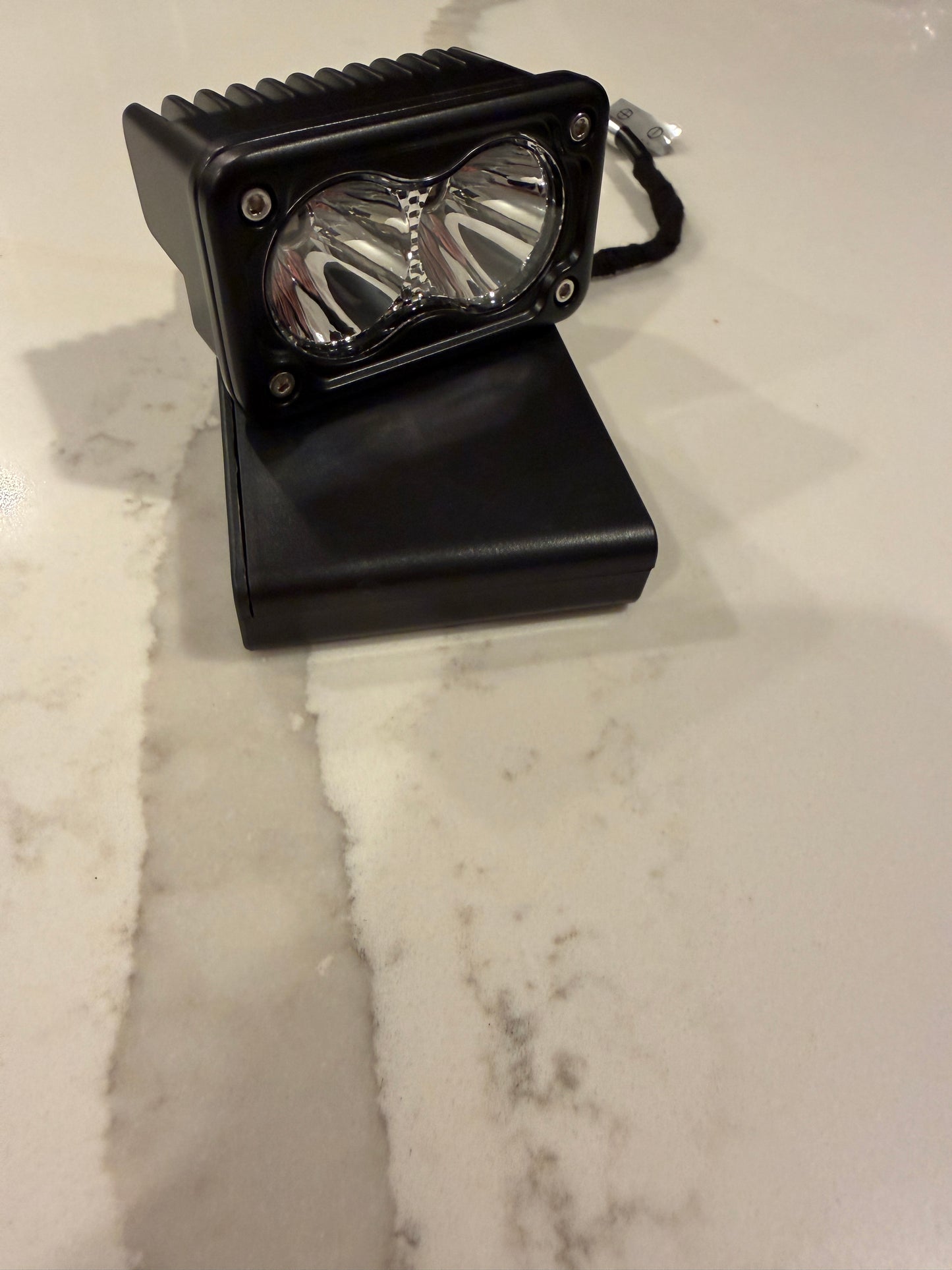 Battery powered Baja light